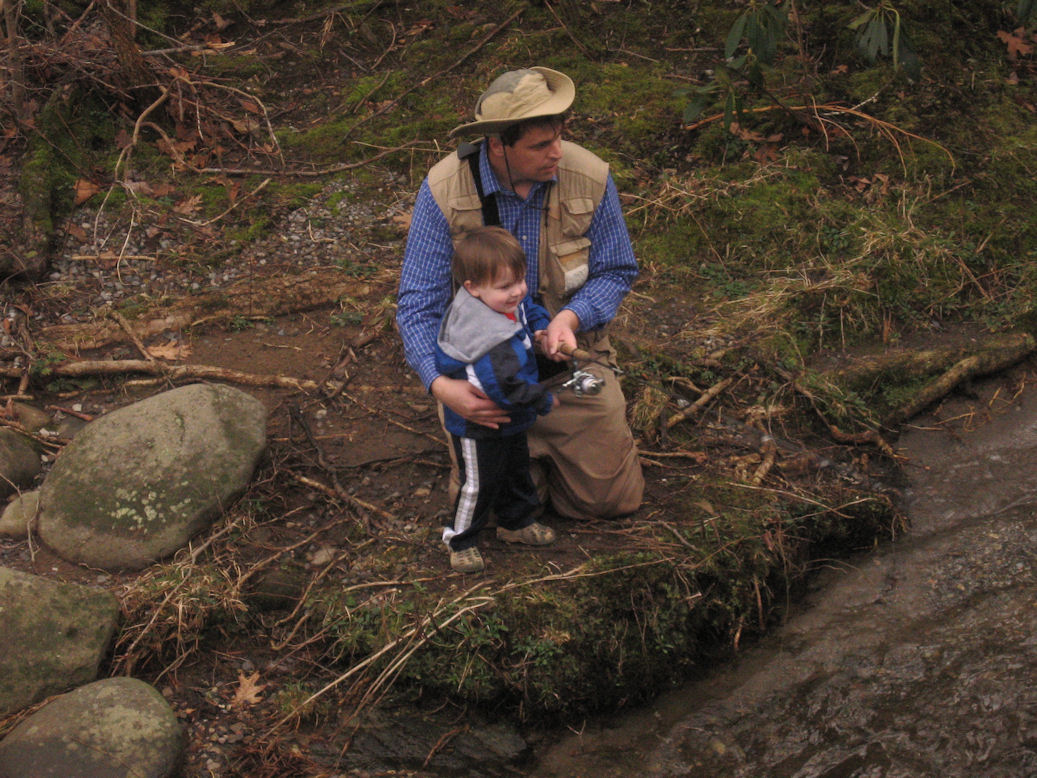 Daddy_Son_Little_River_Fishing