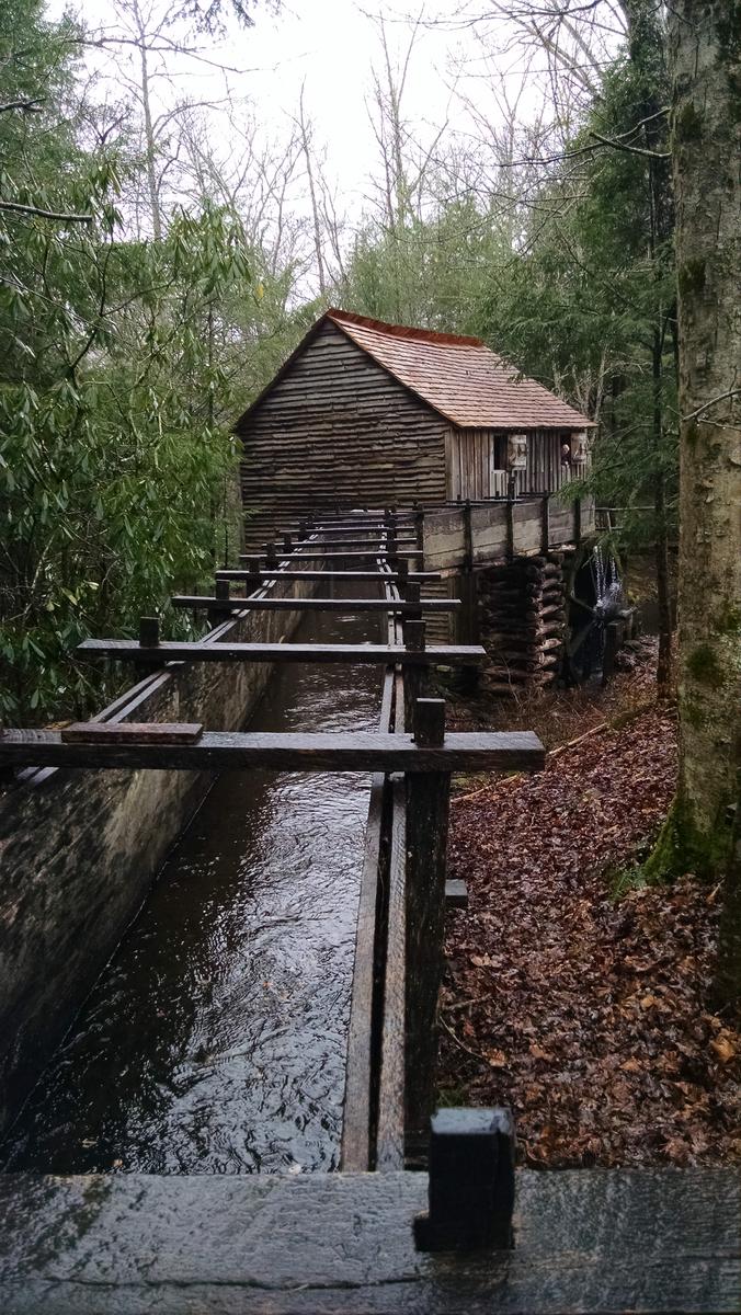 Troutprostore_Cades_Cove_Cable_Mill